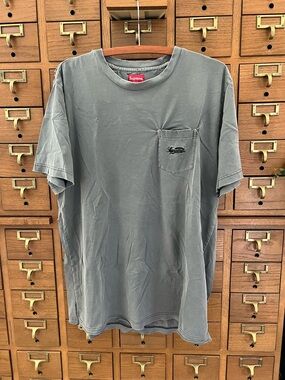 Distressed Supreme Pocket T Size XL